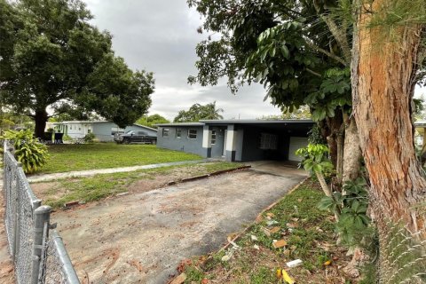 House in Fort Lauderdale, Florida 3 bedrooms, 103.68 sq.m. № 1922917 - photo 15