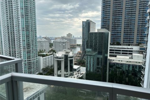 Condo in Miami, Florida  № 1922097 - photo 2