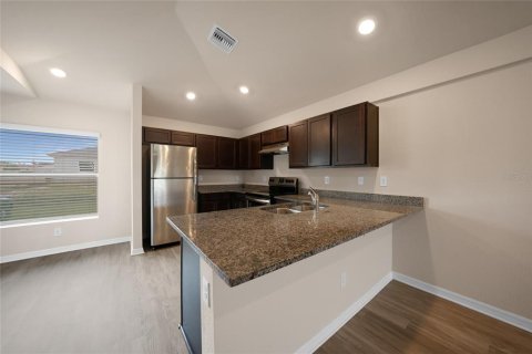 Immobilier commercial à vendre à Englewood, Floride: 4 chambres, 194.72 m2 № 2238833 - photo 6