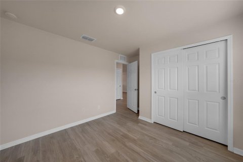 Immobilier commercial à vendre à Englewood, Floride: 4 chambres, 194.72 m2 № 2238833 - photo 15