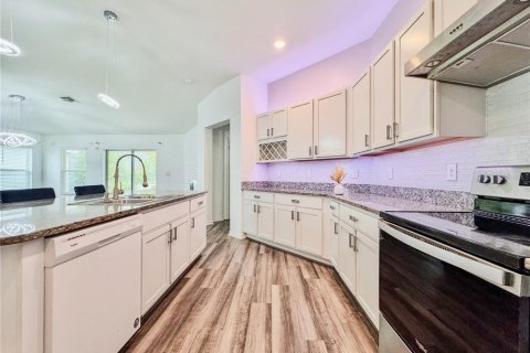 House in TIVOLI RESERVE in Davenport, Florida 4 bedrooms, 184.23 sq.m. № 1904581 - photo 23