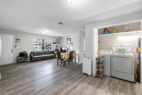 Villa ou maison à vendre à Plant City, Floride: 3 chambres, 102.56 m2 № 1634767 - photo 4