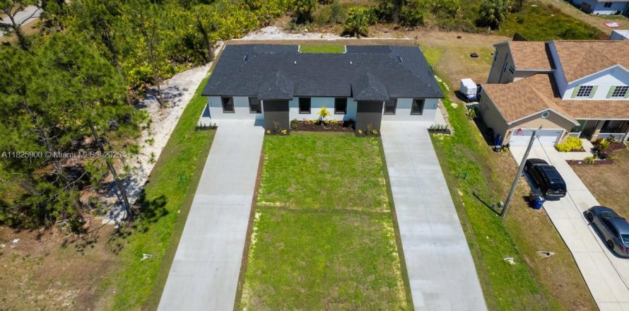 Commercial property in Lehigh Acres, Florida 274.62 sq.m. № 1794160