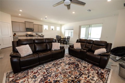 Casa en alquiler en Riverview, Florida, 4 dormitorios, 190.08 m2 № 2217319 - foto 7