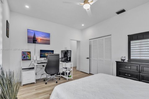 Купить виллу или дом в Майами, Флорида 3 спальни, 236.16м2, № 2047188 - фото 17