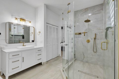 Купить виллу или дом в Майами, Флорида 3 спальни, 236.16м2, № 2047188 - фото 11