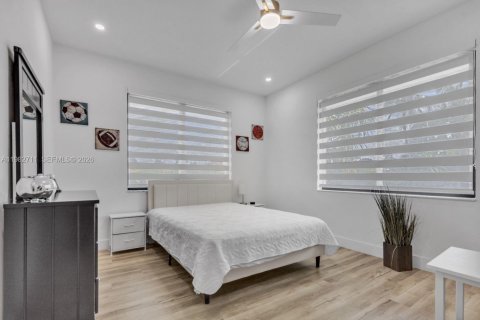 Купить виллу или дом в Майами, Флорида 3 спальни, 236.16м2, № 2047188 - фото 16