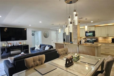 Copropriété à louer à Palm Harbor, Floride: 2 chambres, 112.41 m2 № 2259087 - photo 6
