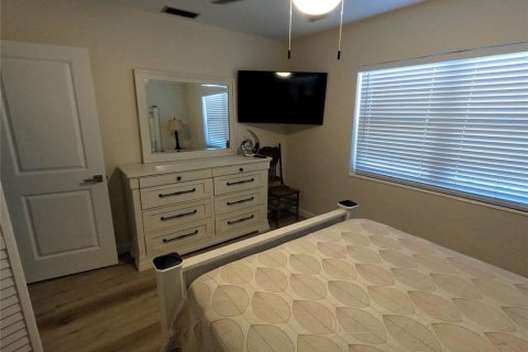 Casa en alquiler en Saint Pete Beach, Florida, 2 dormitorios, 96.53 m2 № 1883103 - foto 10