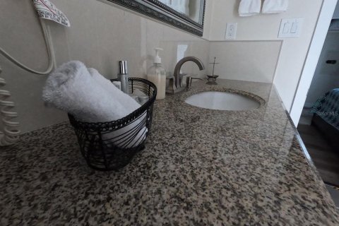 Casa en alquiler en Saint Pete Beach, Florida, 2 dormitorios, 96.53 m2 № 1883103 - foto 6