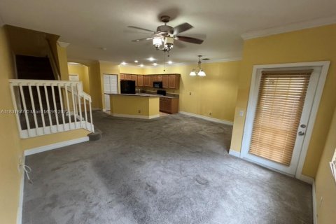 Townhouse in Boynton Beach, Florida 3 bedrooms, 155.15 sq.m. № 1809081 - photo 12