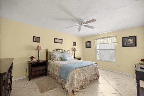Villa ou maison à vendre à The Villages, Floride: 2 chambres, 107.4 m2 № 1797788 - photo 10