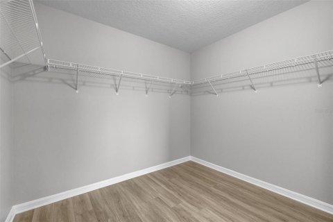 Casa en venta en Winter Garden, Florida, 5 dormitorios, 242.85 m2 № 1907359 - foto 28