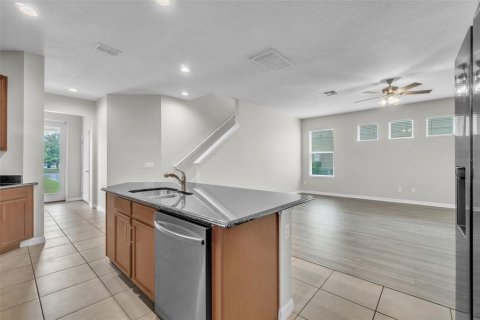 Купить виллу или дом в Уинтер-Гарден, Флорида 11 комнат, 242.85м2, № 1907359 - фото 12