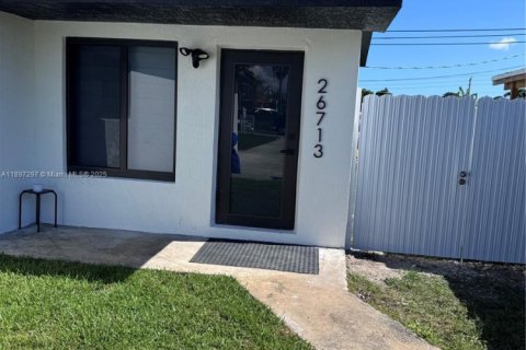 Casa en venta en Homestead, Florida, 4 dormitorios, 148.27 m2 № 1951478 - foto 3