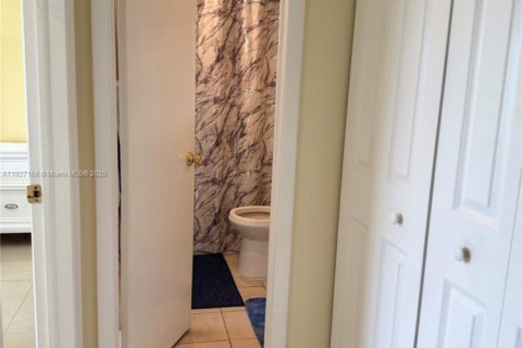 Купить кондоминиум в Майами, Флорида 3 спальни, 131.46м2, № 1799313 - фото 27