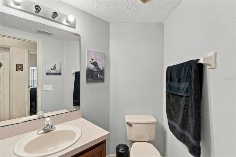 Casa en venta en Kissimmee, Florida, 6 dormitorios, 253.16 m2 № 2384417 - foto 18