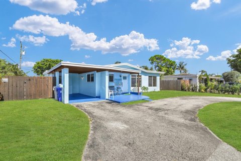Villa ou maison à vendre à Pompano Beach, Floride: 3 chambres, 107.86 m2 № 2270830 - photo 12