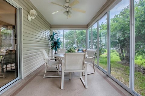 House in The Villages, Florida 3 bedrooms, 137.22 sq.m. № 1688526 - photo 26
