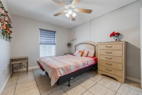 Casa en venta en Deltona, Florida, 3 dormitorios, 149.57 m2 № 1543267 - foto 29