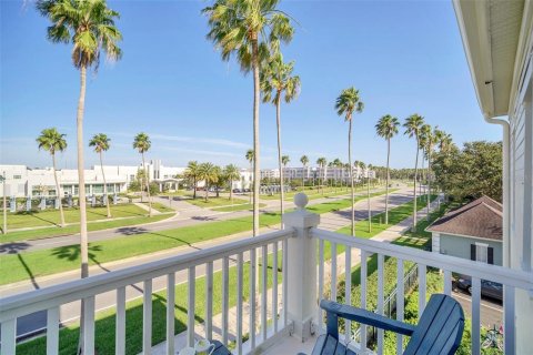 Condo in Celebration, Florida, 3 bedrooms  № 1511004 - photo 26
