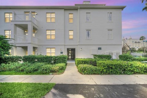 Condo in Celebration, Florida, 3 bedrooms  № 1511004 - photo 6