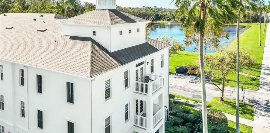 Condo in Celebration, Florida, 3 bedrooms № 1511004