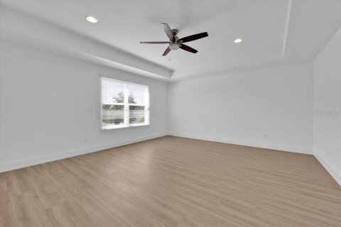 House in Winter Garden, Florida 4 bedrooms, 231.33 sq.m. № 1876179 - photo 21