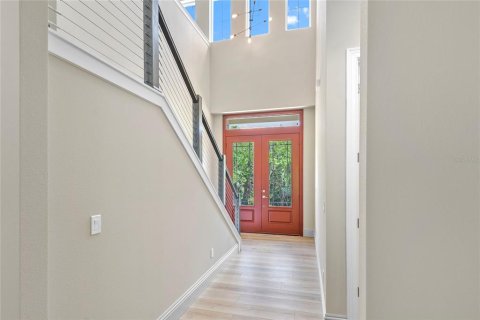 Casa en venta en Apopka, Florida, 5 dormitorios, 304.16 m2 № 1881228 - foto 4