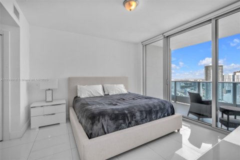 Купить кондоминиум в Майами, Флорида 1 спальня, 76.37м2, № 2055128 - фото 7