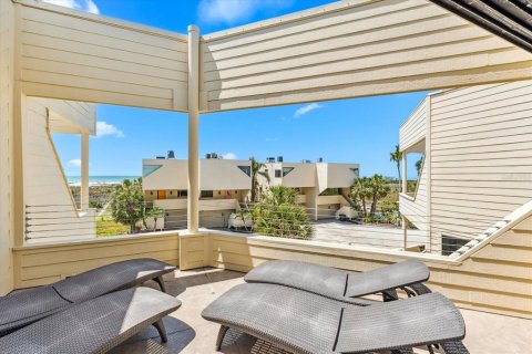 Townhouse in Sarasota, Florida 3 bedrooms, 230.4 sq.m. № 1618677 - photo 23