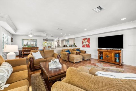 Townhouse in Sarasota, Florida 3 bedrooms, 230.4 sq.m. № 1618677 - photo 14