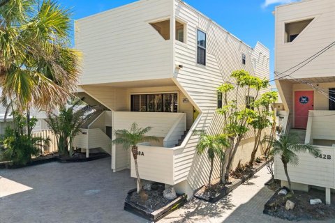 Townhouse in Sarasota, Florida 3 bedrooms, 230.4 sq.m. № 1618677 - photo 3