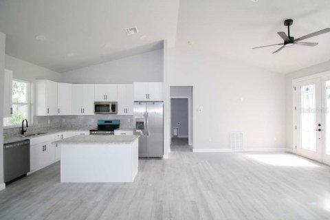Villa ou maison à vendre à Sebring, Floride: 3 chambres, 139.82 m2 № 2151265 - photo 4