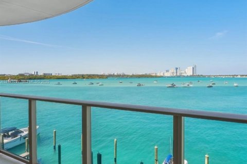 Снять в аренду кондоминиум в Бей-Харбор-Айлендс, Флорида 2 спальни, 195.93м2, № 1984120 - фото 3