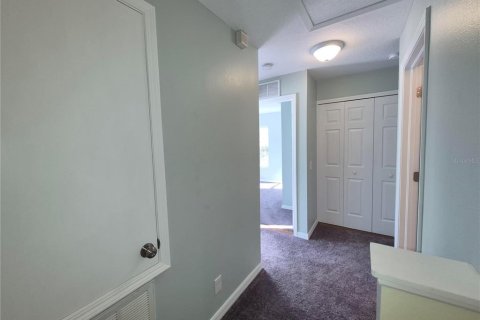 Touwnhouse à vendre à Saint Petersburg, Floride: 3 chambres, 124.95 m2 № 2127666 - photo 14
