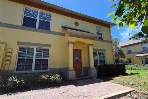 Touwnhouse à vendre à Saint Petersburg, Floride: 3 chambres, 124.95 m2 № 2127666 - photo 2