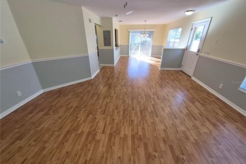 Touwnhouse à vendre à Saint Petersburg, Floride: 3 chambres, 124.95 m2 № 2127666 - photo 6