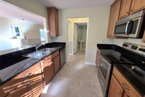 Touwnhouse à vendre à Saint Petersburg, Floride: 3 chambres, 124.95 m2 № 2127666 - photo 10