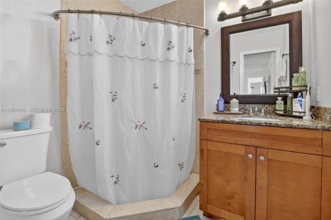 Casa en venta en Sunrise, Florida, 3 dormitorios, 130.06 m2 № 2026707 - foto 16