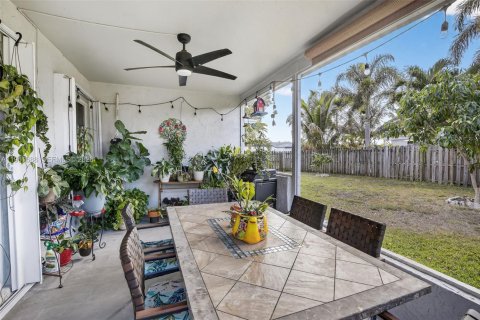 Casa en venta en Sunrise, Florida, 3 dormitorios, 130.06 m2 № 2026707 - foto 22