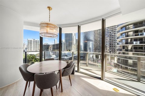 Condo in Miami, Florida, 2 bedrooms  № 1488755 - photo 8