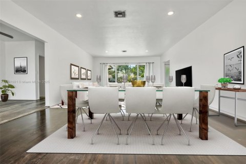 Casa en venta en Fort Lauderdale, Florida, 3 dormitorios № 1726862 - foto 14