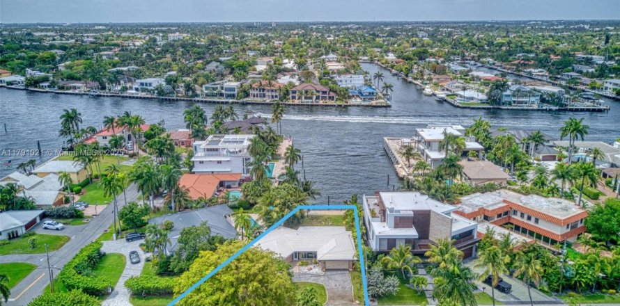 Casa en Fort Lauderdale, Florida 3 dormitorios № 1726862