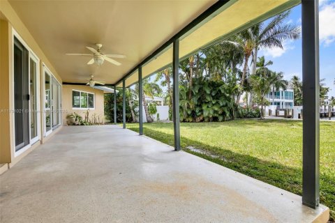 Casa en venta en Fort Lauderdale, Florida, 3 dormitorios № 1726862 - foto 27