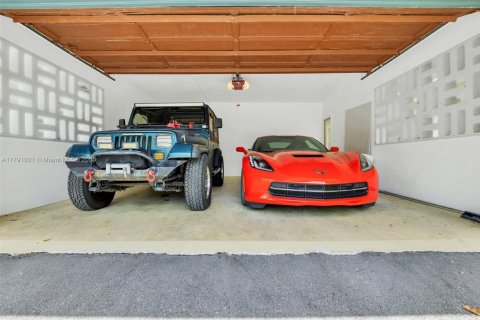 Casa en venta en Fort Lauderdale, Florida, 3 dormitorios № 1726862 - foto 6