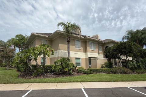 Condo in Winter Haven, Florida, 2 bedrooms № 2207713