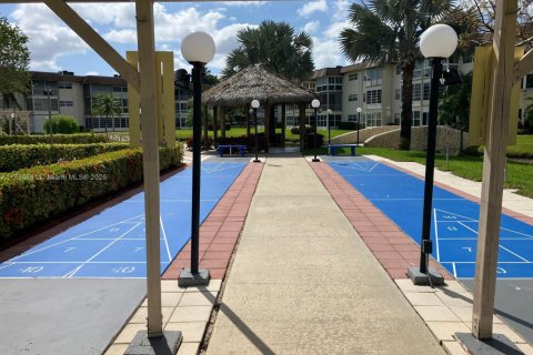 Copropriété à vendre à Lauderdale Lakes, Floride: 1 chambre, 63.55 m2 № 2035251 - photo 23