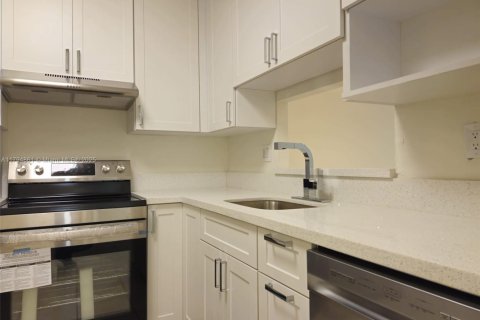 Copropriété à vendre à Lauderdale Lakes, Floride: 1 chambre, 63.55 m2 № 2035251 - photo 8