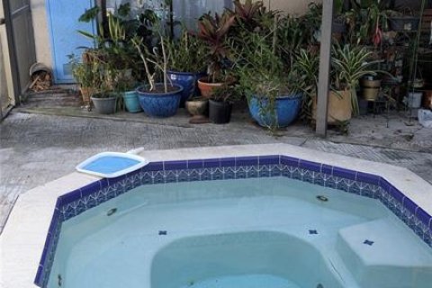 House in Land O' Lakes, Florida 4 bedrooms, 184.6 sq.m. № 1612636 - photo 27